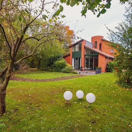 Holiday home Architektenhaus Am Pewsumer Tief